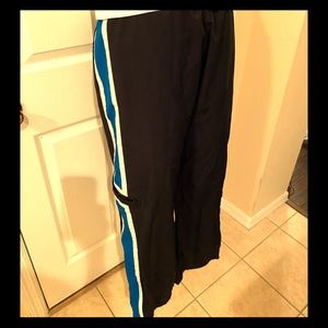 Nike boys XL 18-20 black poly shell/poly cotton in